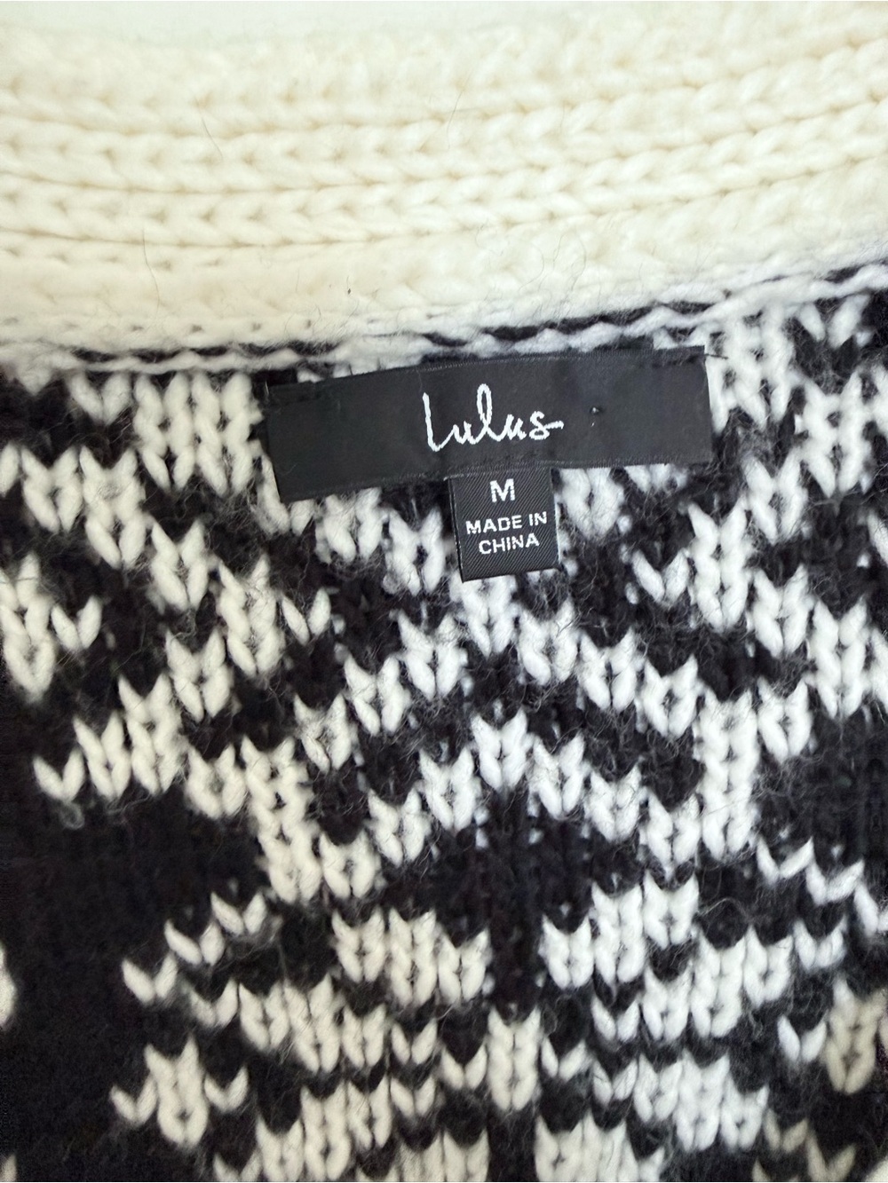Lulus Black Cream Fair Isle Cardigan Oversized Chunky Knit Grandpa Sweater Sz M - Picture 3 of 4
